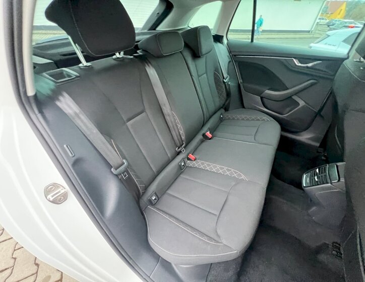 Škoda Scala Hatchback 1,0 l 85 kw