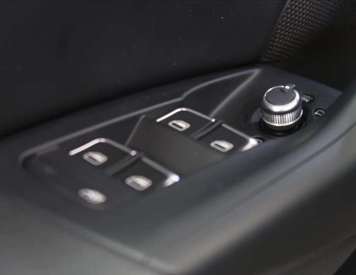 Audi Q3 SUV / Terénní 1,4 l 110 kw