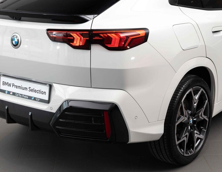 BMW X2 SUV 1,5 l 125 kw