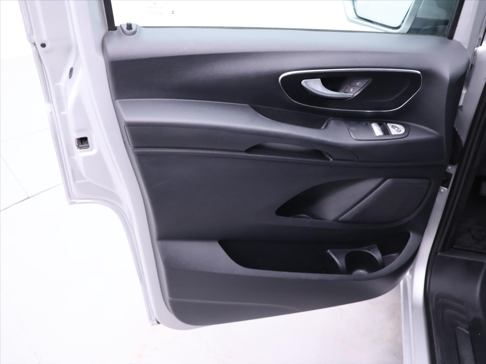 Mercedes-Benz Vito Kombi 2,1 l 140 kw