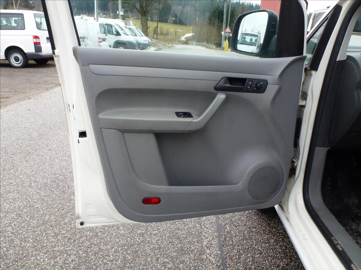 Volkswagen Caddy Skříň 1,9 l 55 kw