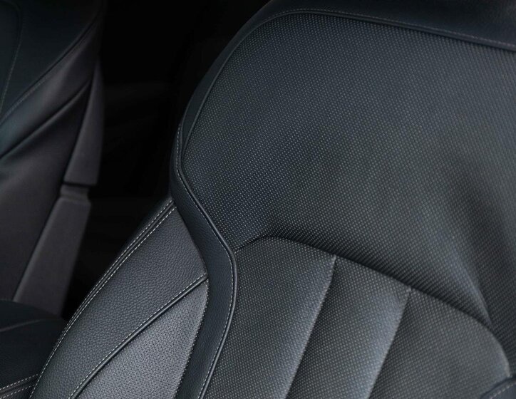 BMW Řada 5 Kombi 3,0 l 195 kw