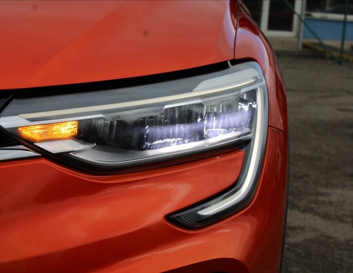 Renault Arkana SUV 1,6 l 105 kw