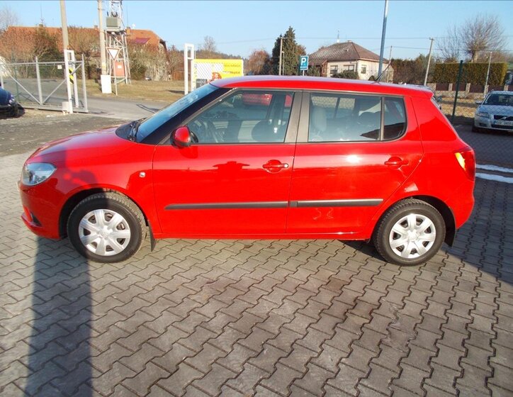 Škoda Fabia Hatchback 1,2 l 63 kw