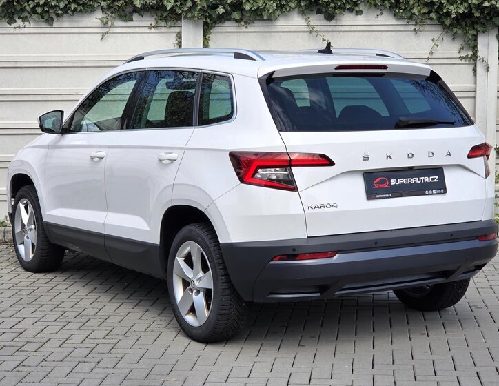 Škoda Karoq SUV / Terénní 1,5 l 110 kw