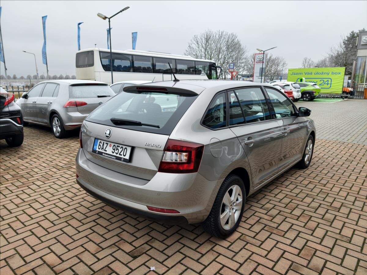 Škoda Rapid Hatchback 999,0 81 kw