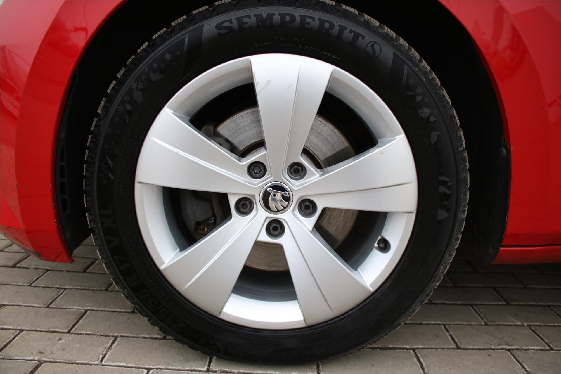 Škoda Superb Kombi 1,4 l 110 kw