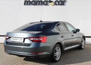 Škoda Superb Liftback 1,4 l 160 kw