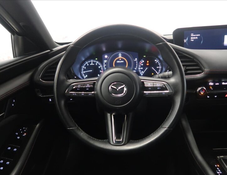 Mazda 3 Hatchback 2,0 l 110 kw