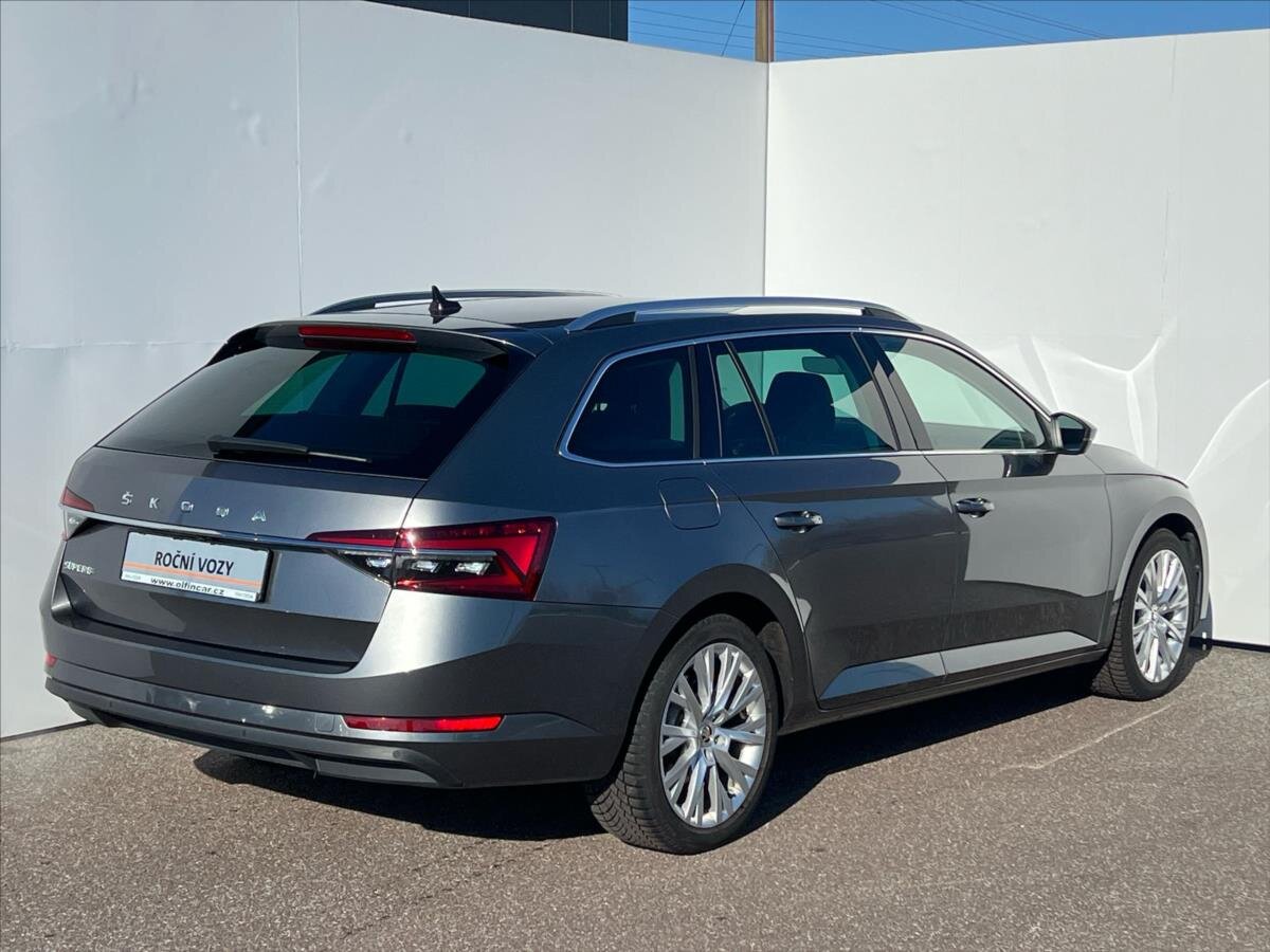 Škoda Superb