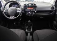 Mitsubishi Space Star 8