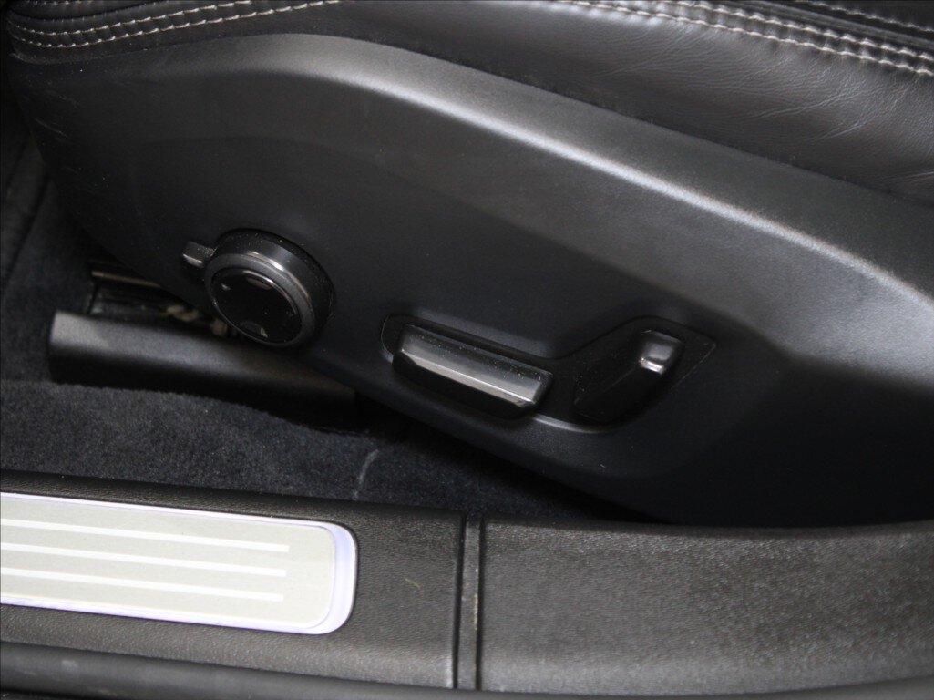 Volvo V90 Kombi 2,0 l 220 kw