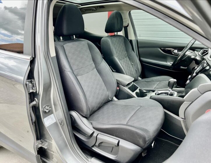 Nissan Qashqai SUV / Terénní 1,6 l 96 kw