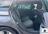 Opel Insignia Kombi 2,0 l 128 kw