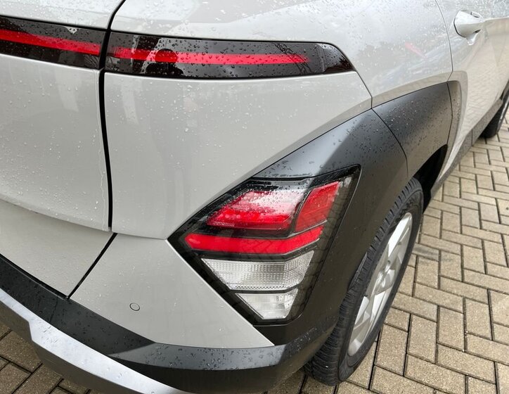 Hyundai Kona SUV 1,6 l 101 kw