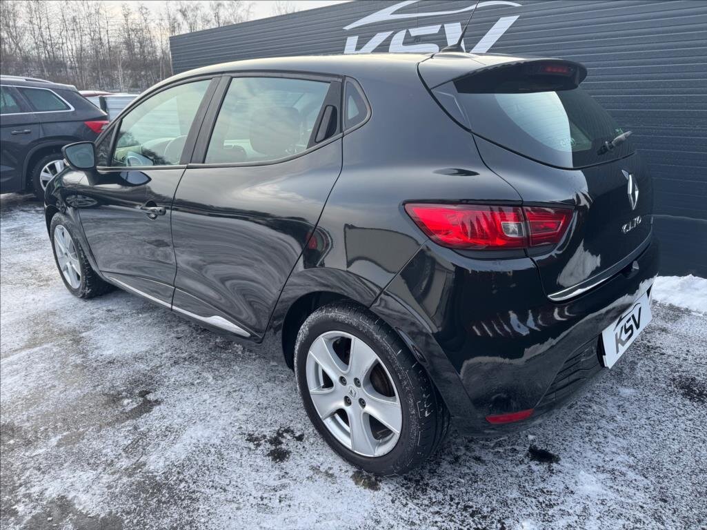 Renault Clio Hatchback 898,0 66 kw