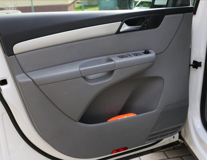 Seat Alhambra Kombi 2,0 l 103 kw