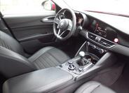 Alfa Romeo Giulia 14