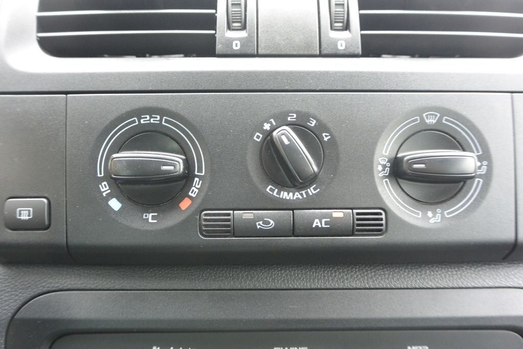 Škoda Roomster Kombi 1,2 l 63 kw