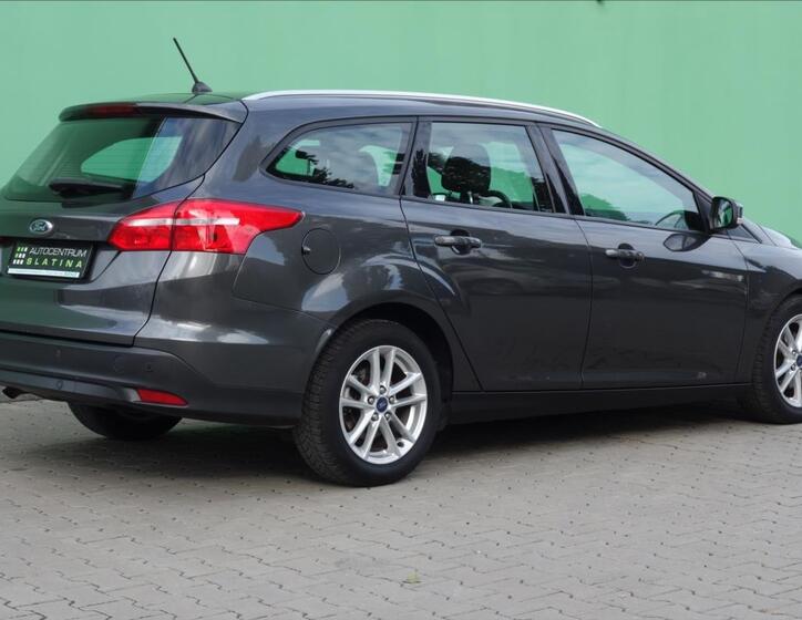 Ford Focus 7