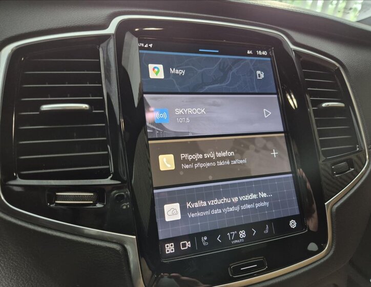 Volvo XC90 SUV / Terénní 2,0 l 180 kw