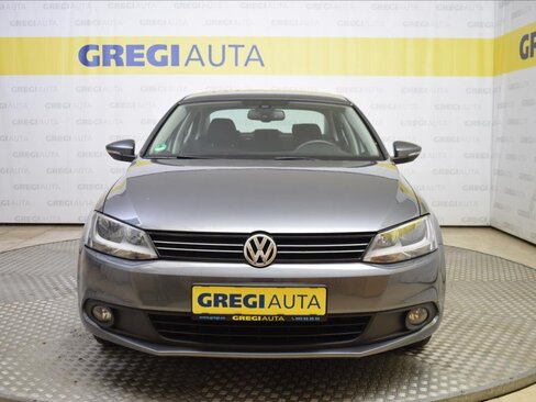 Volkswagen Jetta Sedan / Limuzína 1,2 l 77 kw