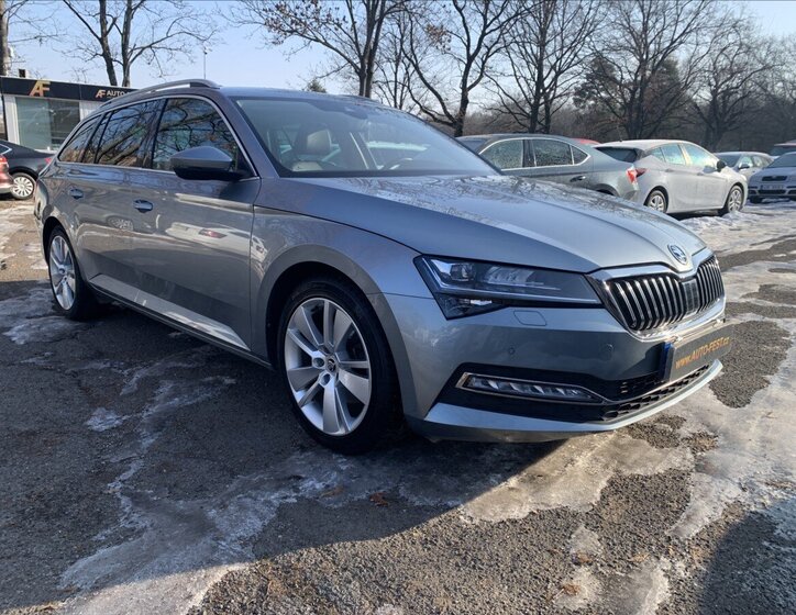 Škoda Superb Kombi 2,0 l 140 kw