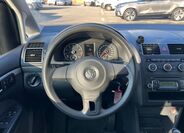 Volkswagen Touran 9