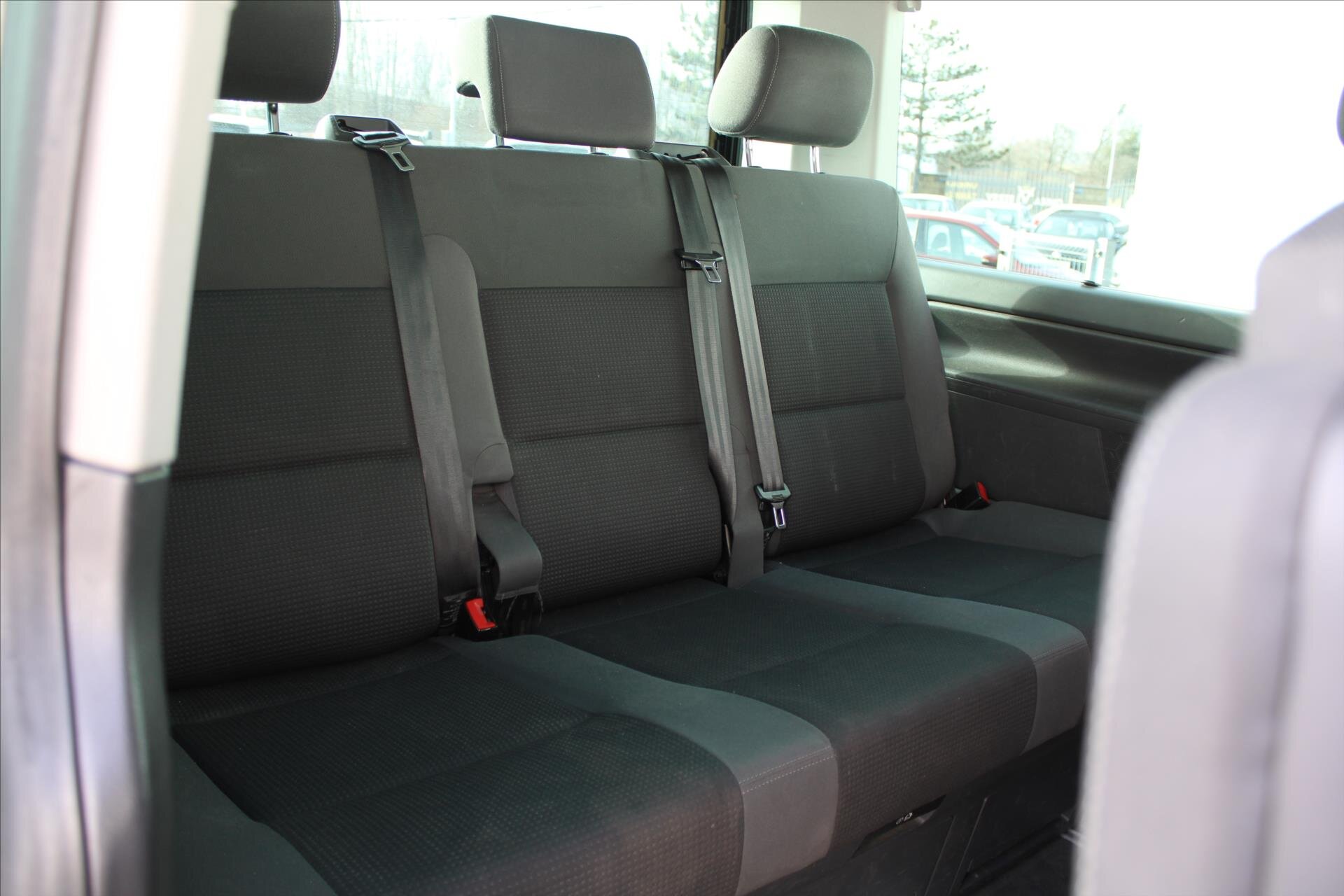 Volkswagen Multivan Kombi 2,0 l 103 kw