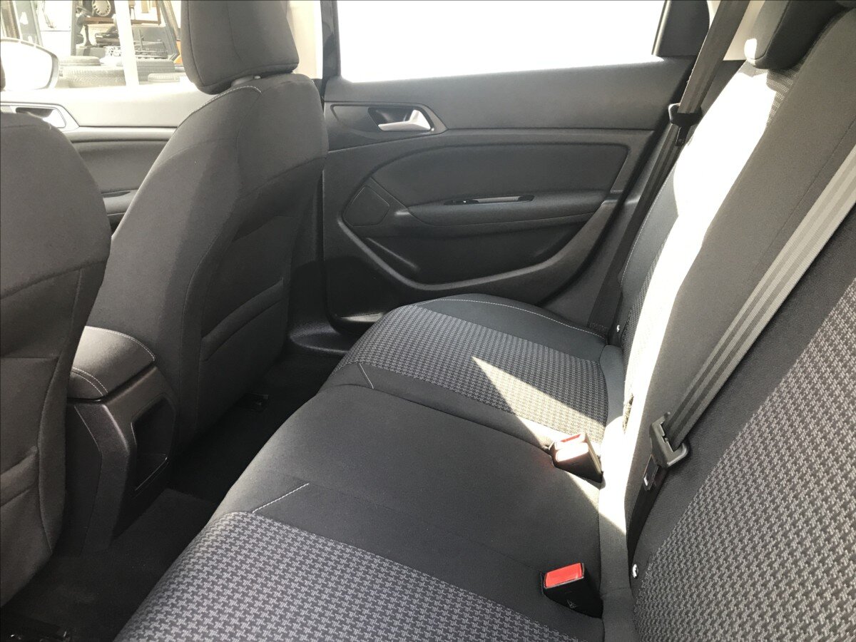 Peugeot 308 Kombi 1,5 l 75 kw