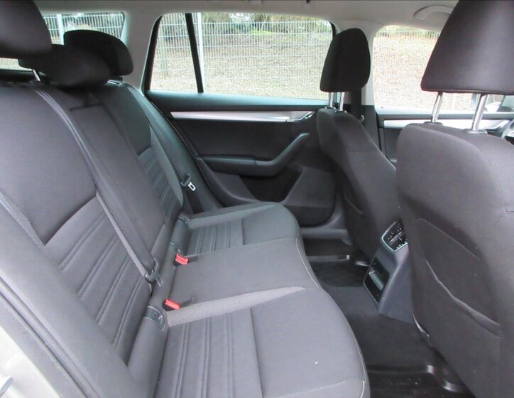 Škoda Octavia Kombi 1,6 l 85 kw