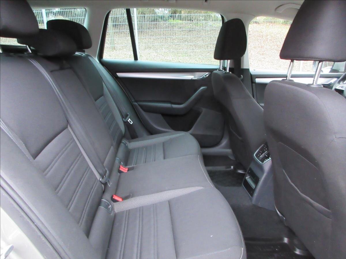 Škoda Octavia Kombi 1,6 l 85 kw