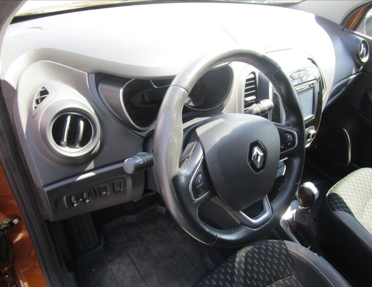 Renault Captur 11