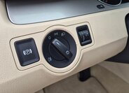 Volkswagen Passat Sedan / Limuzína 2,0 l 147 kw