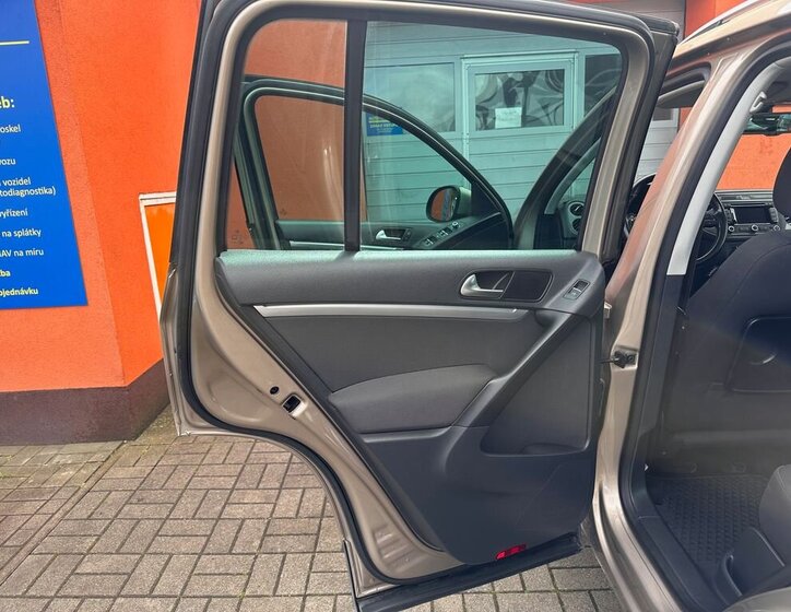 Volkswagen Tiguan SUV / Terénní 2,0 l 103 kw