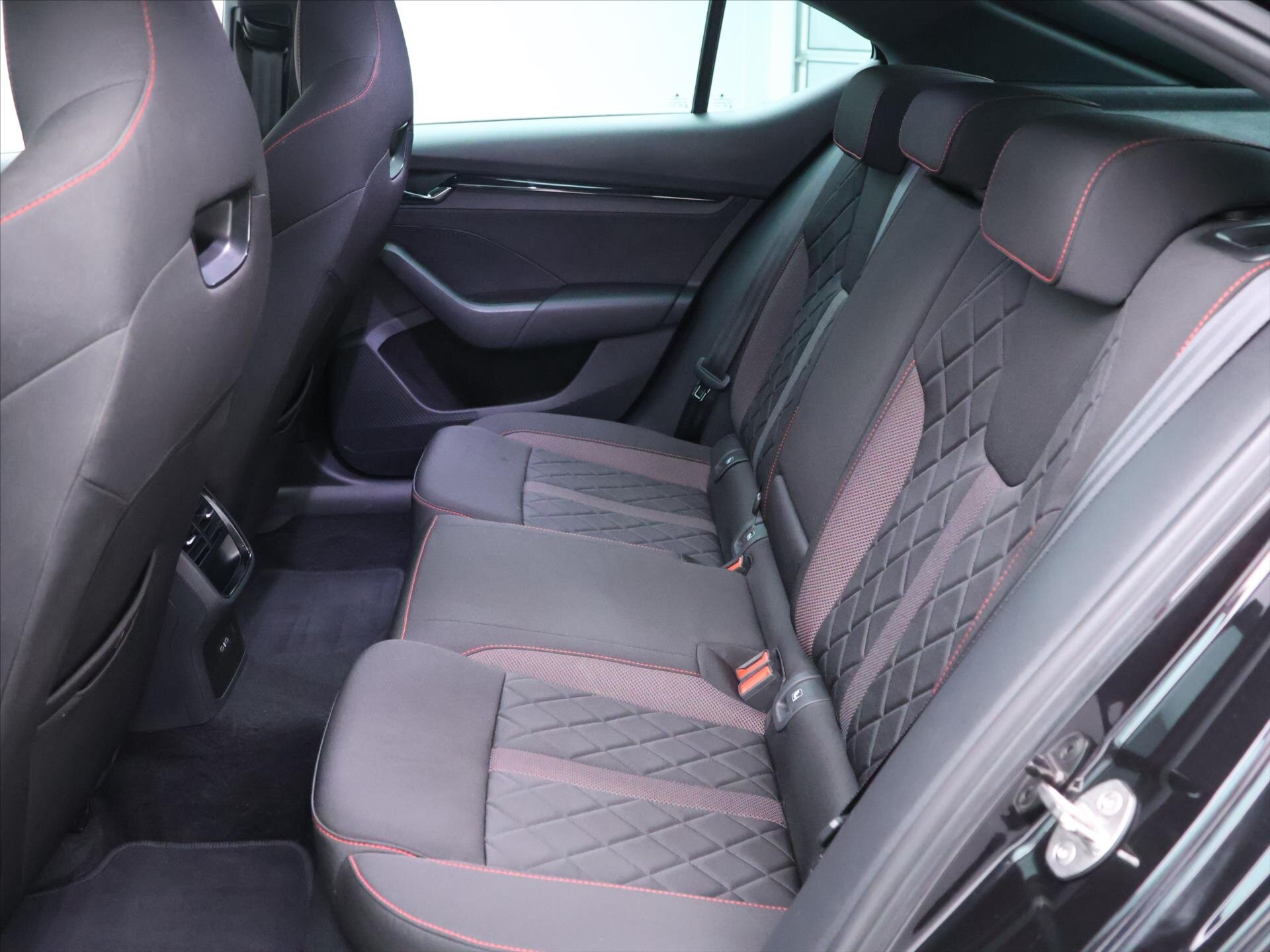 Škoda Octavia Liftback 2,0 l 180 kw