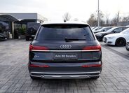 Audi Q7 5