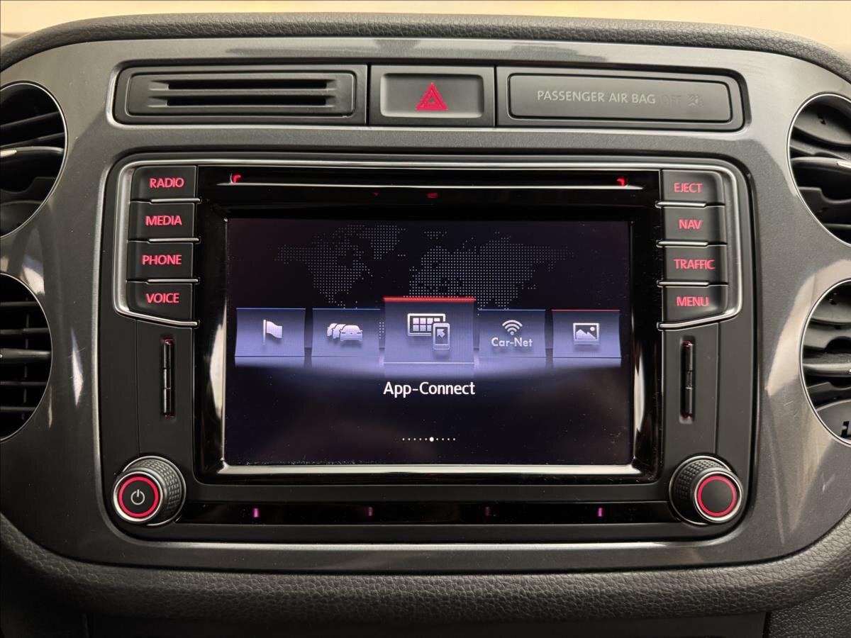 Volkswagen Tiguan SUV / Terénní 2,0 l 110 kw