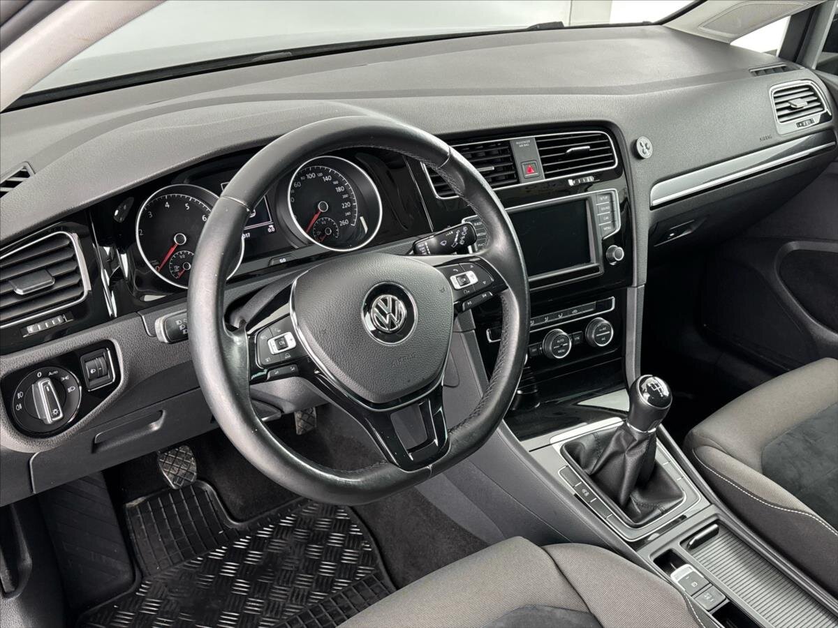 Volkswagen Golf Hatchback 1,4 l 81 kw