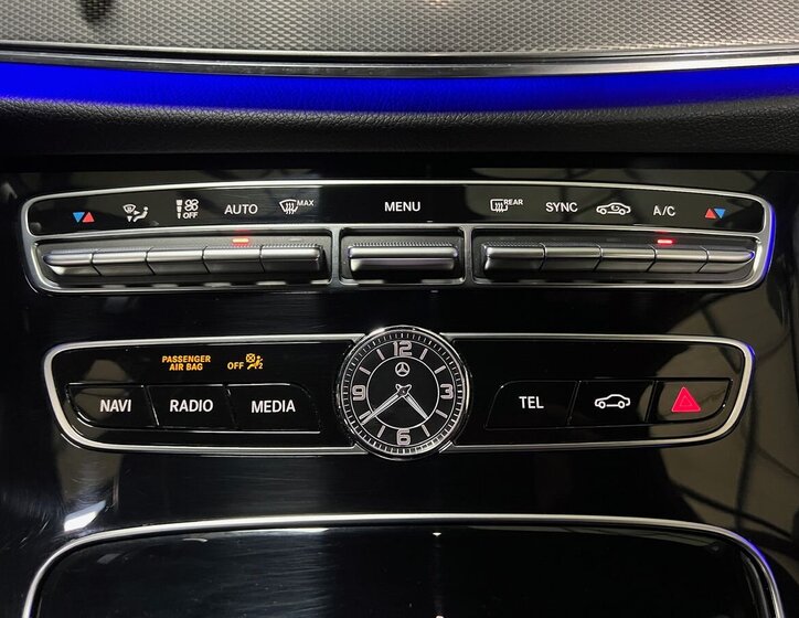 Mercedes-Benz Třídy E 22