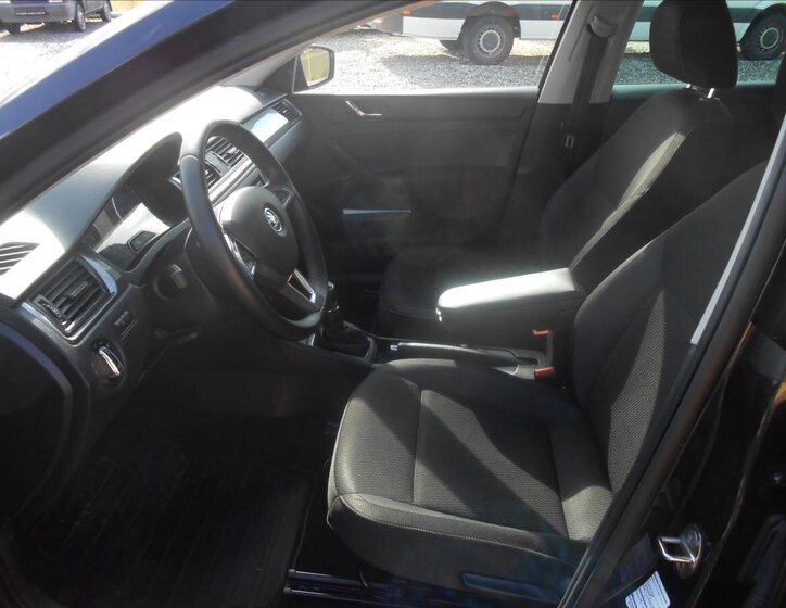 Škoda Rapid Hatchback 1,2 l 77 kw