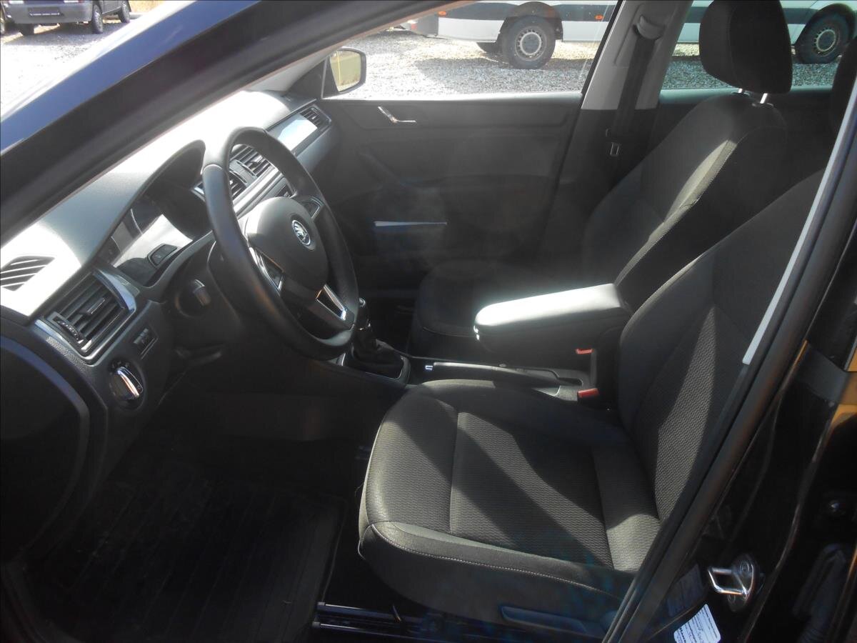 Škoda Rapid Hatchback 1,2 l 77 kw