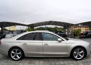 Audi A8 7