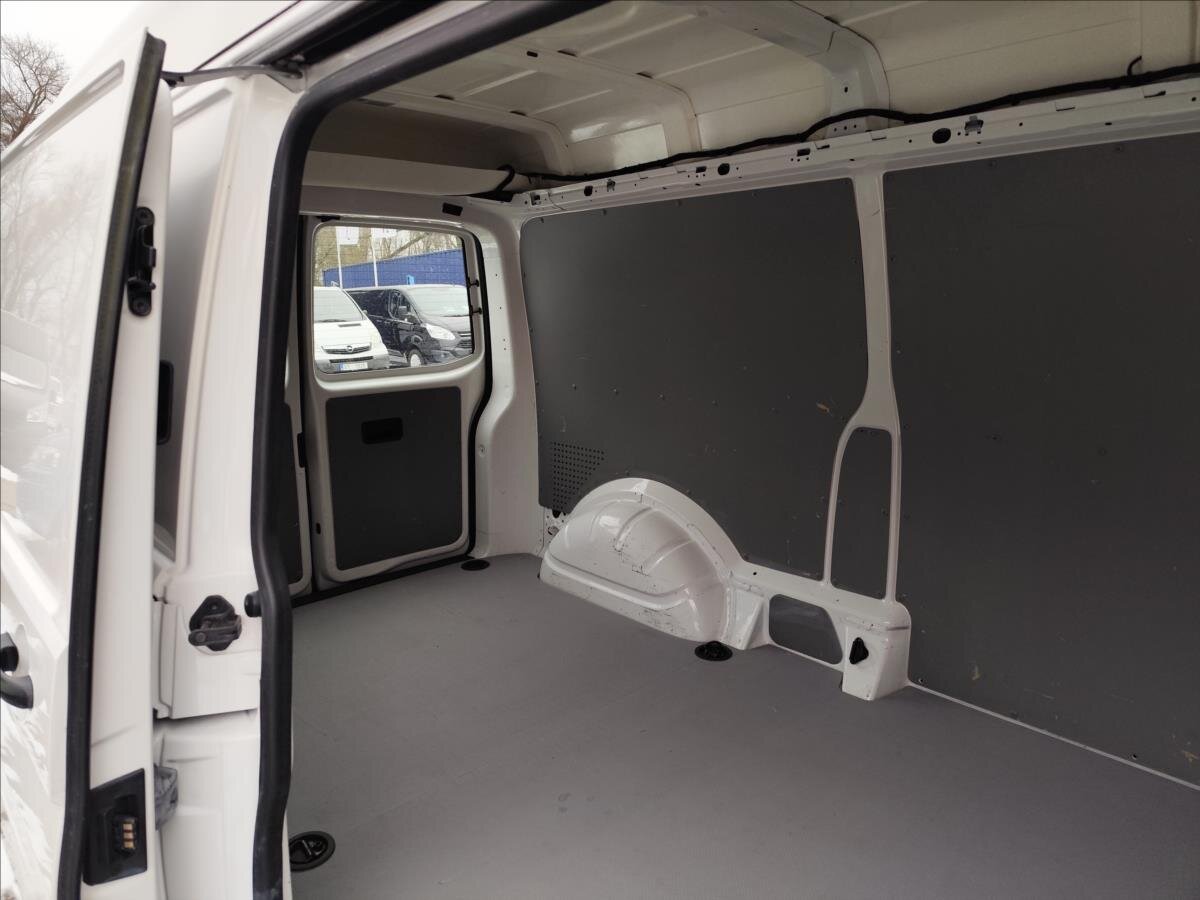 Volkswagen Transporter Ostatní 2,0 l 84 kw