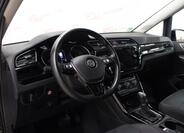 Volkswagen Touran 10