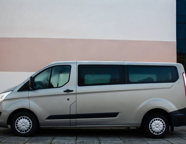 Ford Transit Custom VAN / Minibus 2,2 l 114 kw