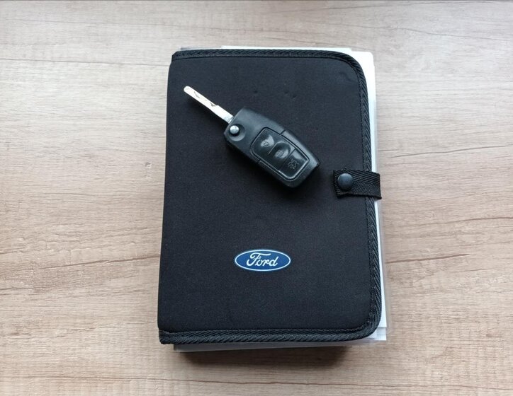 Ford Tourneo Courier MPV 1,5 l 55 kw