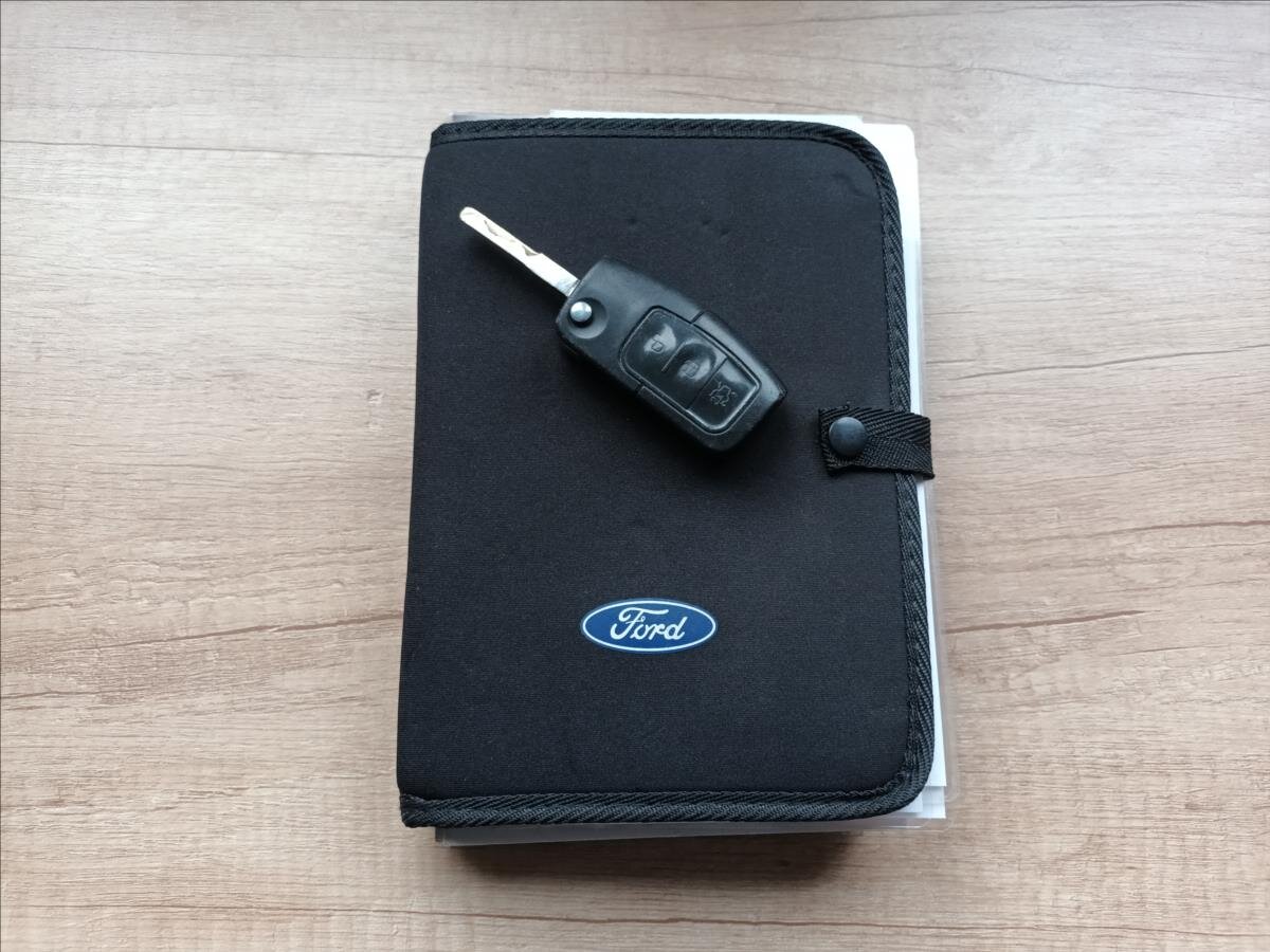 Ford Tourneo Courier MPV 1,5 l 55 kw