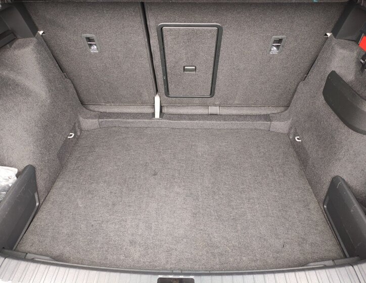 Škoda Karoq SUV 1,5 l 110 kw