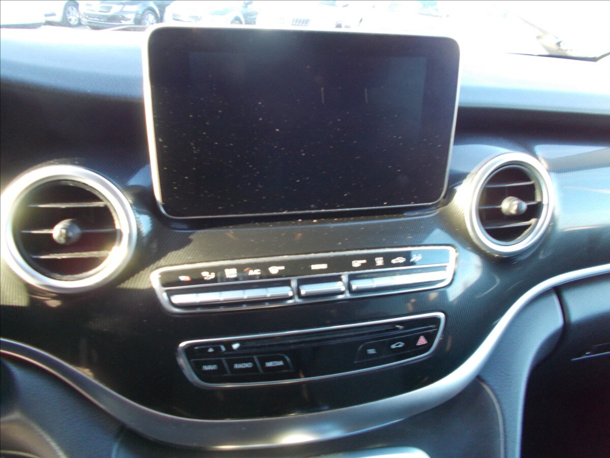 Mercedes-Benz Třídy V MPV 2,1 l 140 kw